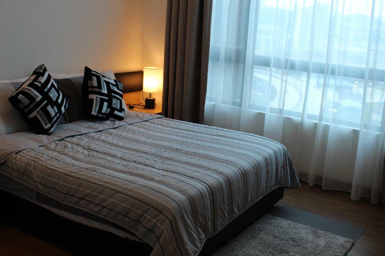 Mlh Deluxe Studio Suites @ Landmark Residence 체라스 외부 사진