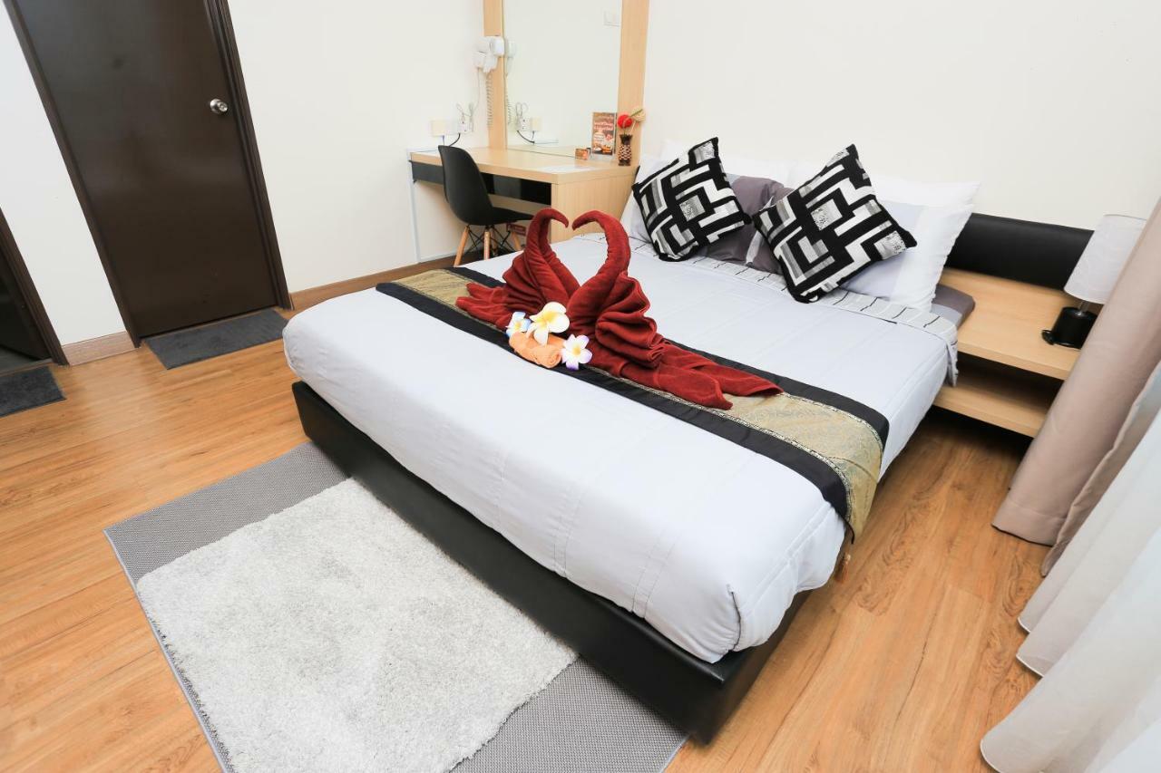 Mlh Deluxe Studio Suites @ Landmark Residence 체라스 외부 사진