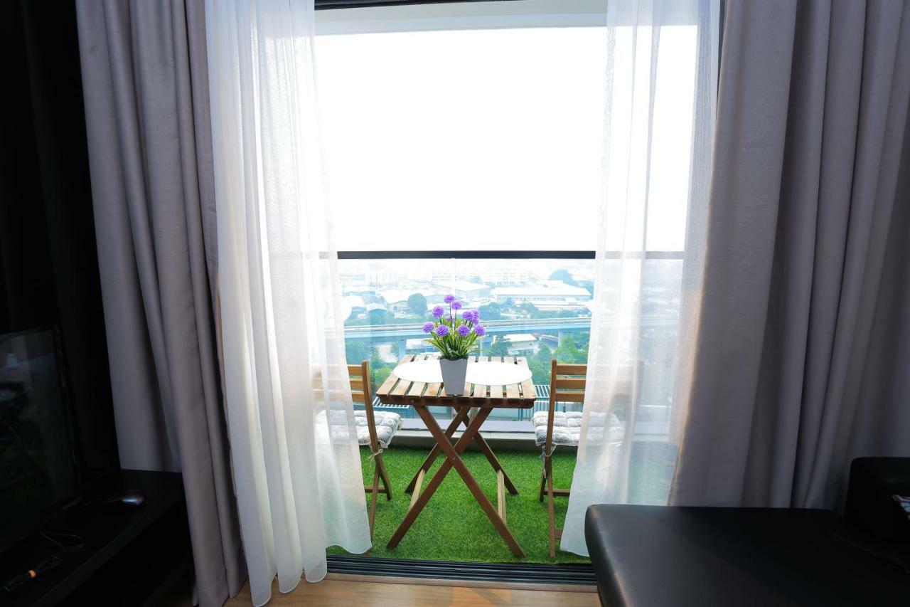 Mlh Deluxe Studio Suites @ Landmark Residence 체라스 외부 사진
