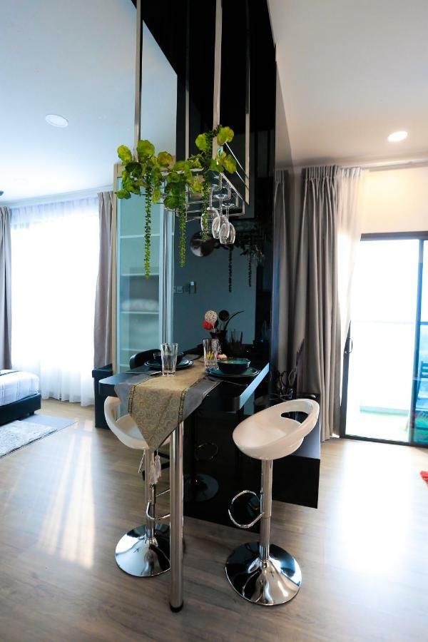 Mlh Deluxe Studio Suites @ Landmark Residence 체라스 외부 사진